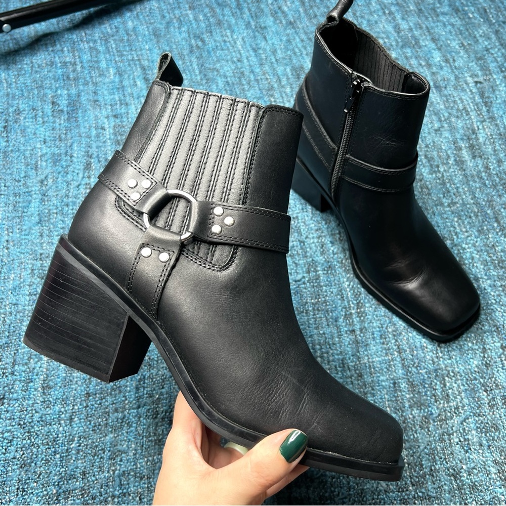 Steve Madden Wells Black Leather Harness Boots Square Toe with Heel Women's 8